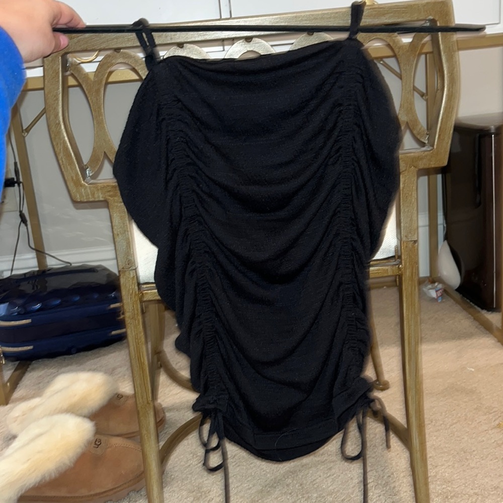 Perfect little black summer top